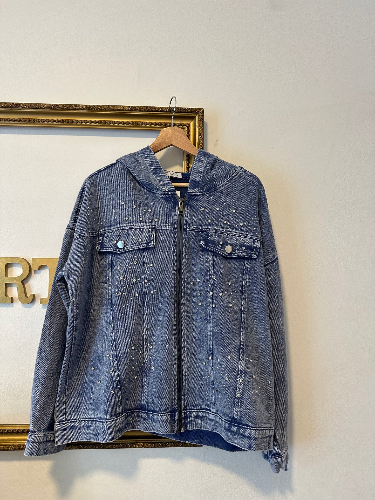 Chaqueta Mezclilla Con Gorro y Cierre