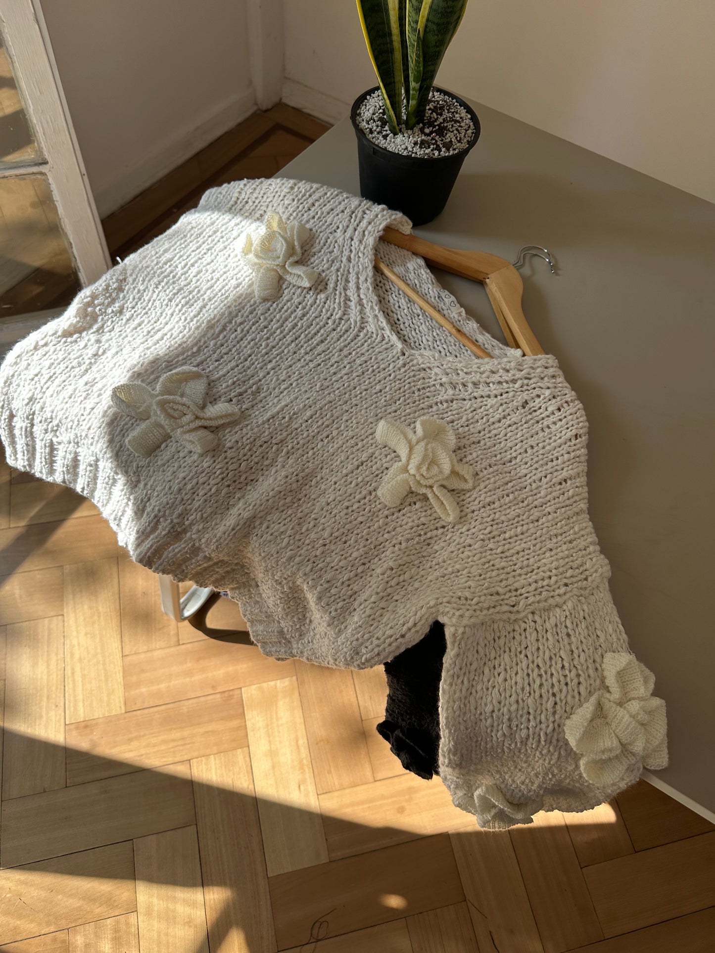 Sweater Flower