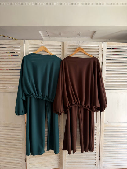 Polera Elasticada Isidora Tela Scuba