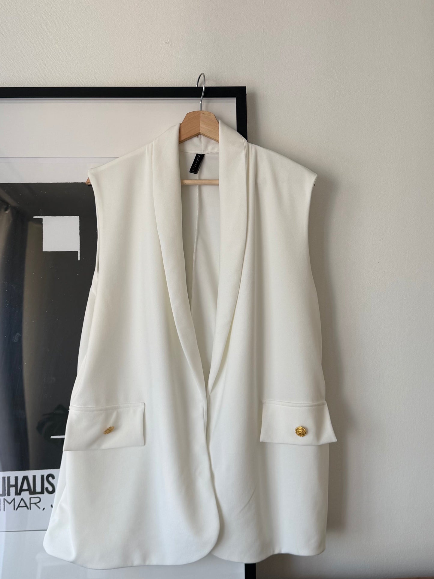 Blazer Siena Sin Manga Tela Scuba