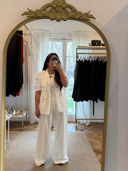 Conjunto Blazer Siena Manga Corta + Pantalón Moira Tela Scuba Elasticada