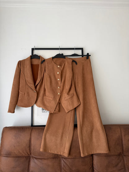 Blazer Adriana Tela Agamuzada