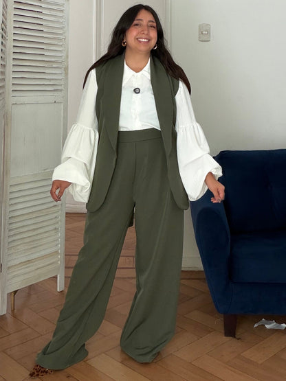 Conjunto Blazer Siena Sin Manga & Amarra + Pantalón Moira
