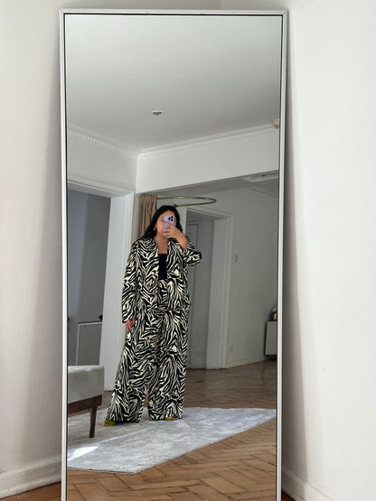 Conjunto Maria Jose Tela Scuba print