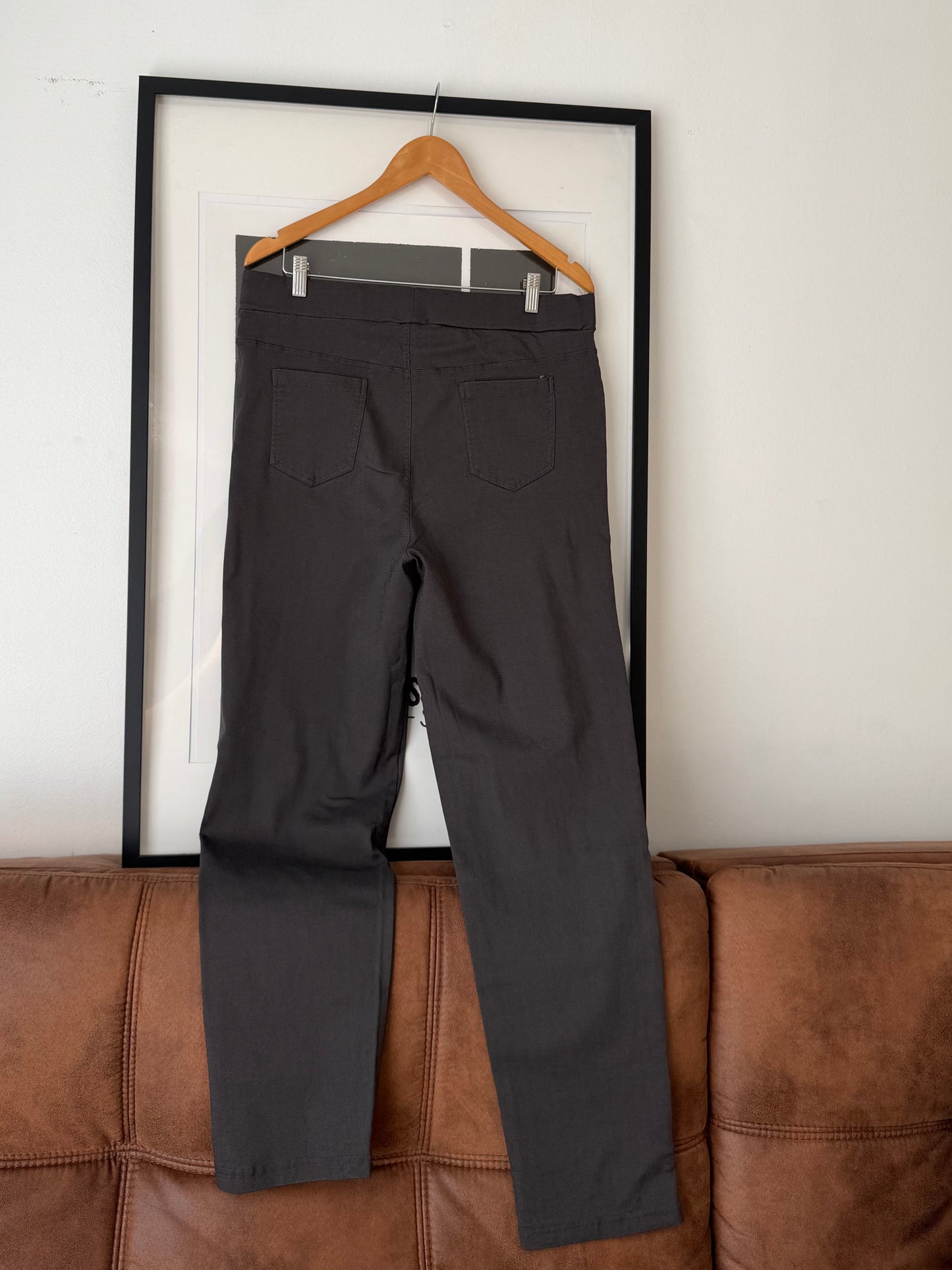Calza Tipo Pantalón Gabardina Elasticada Con Polar Por Dentro Apitillado 5556